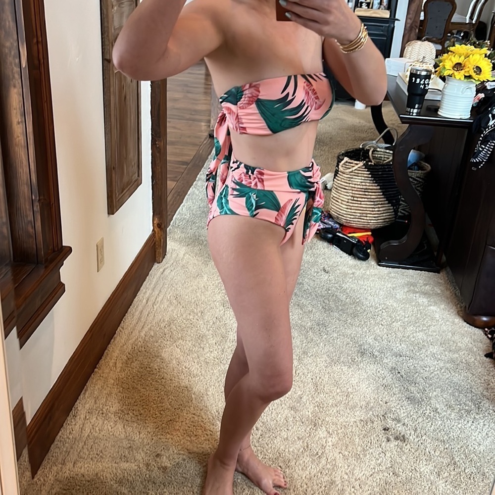 Tropical High Rise Bikini - Picture 2 of 3